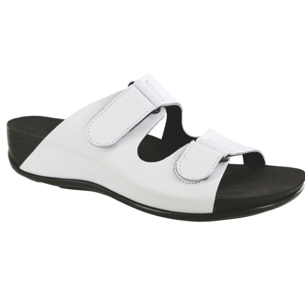 SAS Seaside Chalk White Velcro Sandals Size 9.5 Adjustable Straps NEW